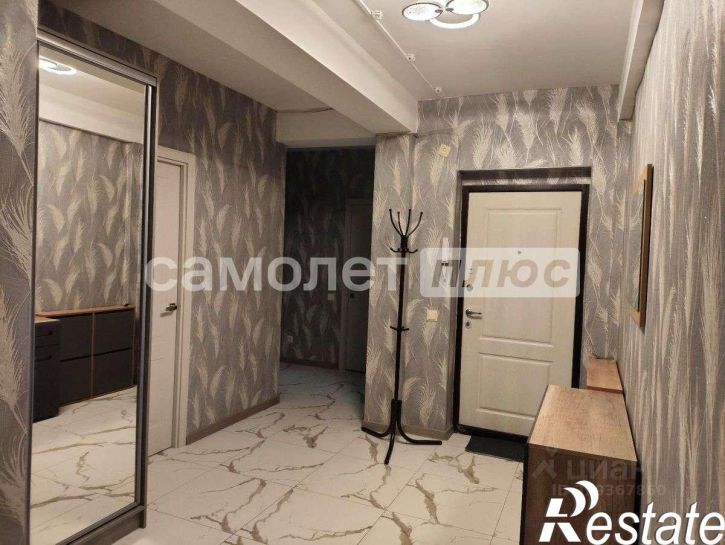 3-комн квартира Лейтенанта Шмидта улица, 10