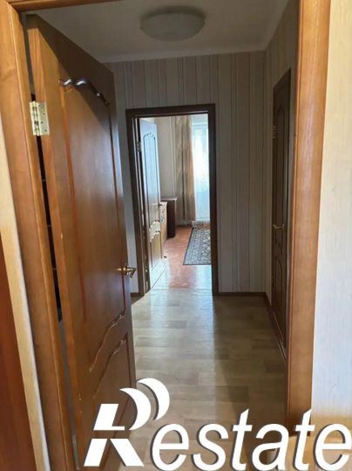 3-комн квартира Демократическая улица, 8