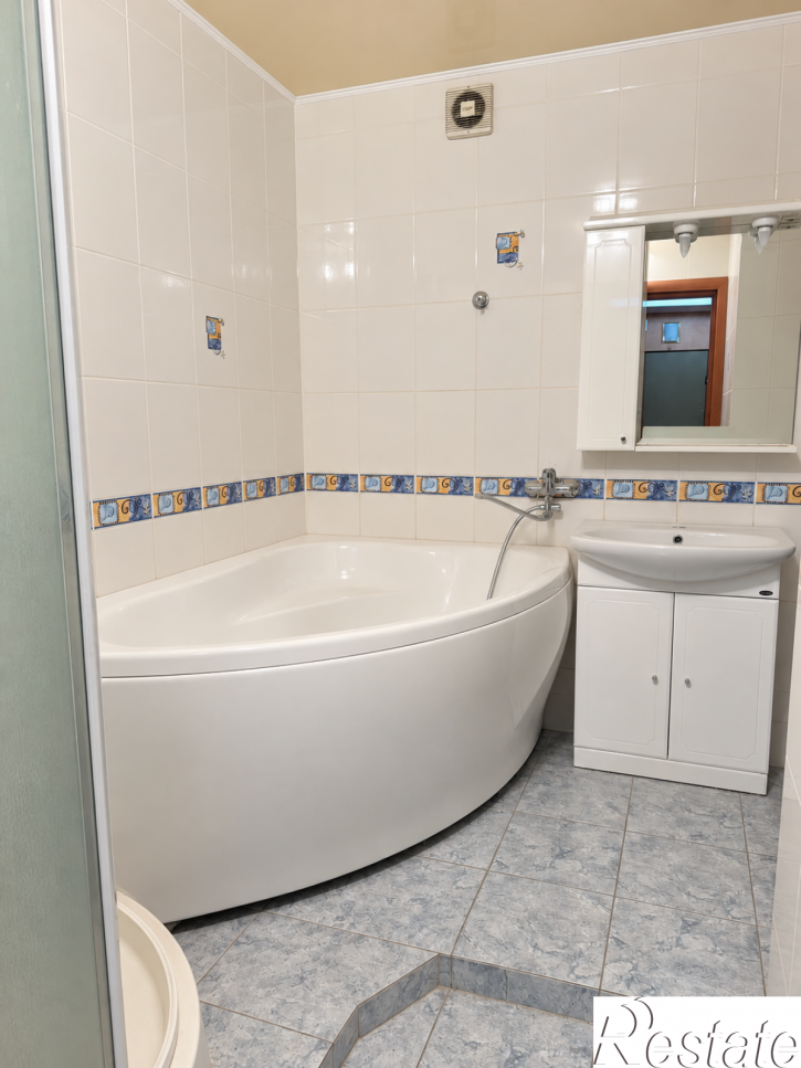 3-комн квартира Венцека улица, 78