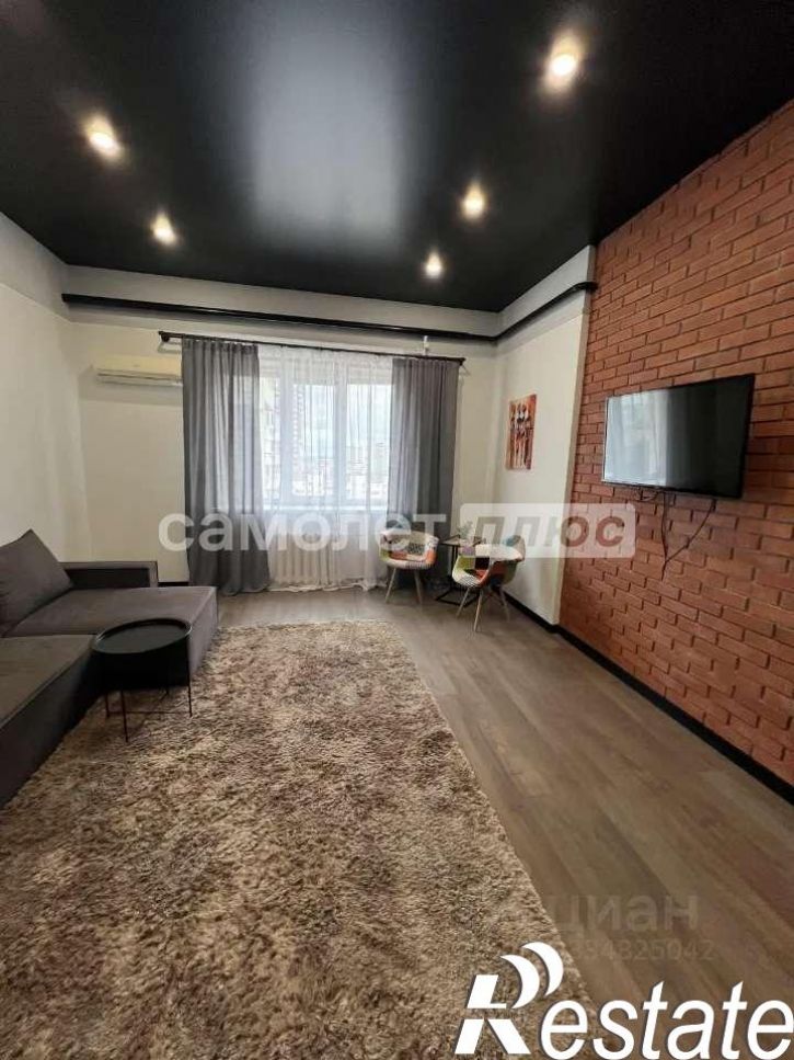 2-комн квартира Ленинская улица, 310