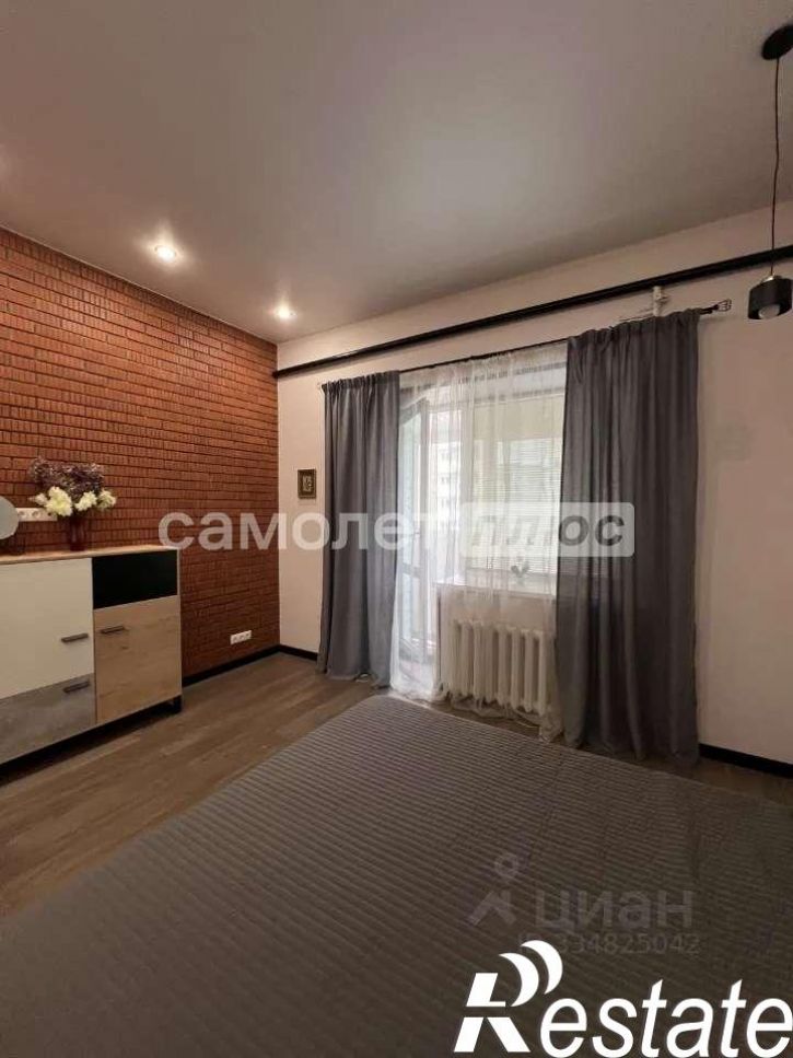 2-комн квартира Ленинская улица, 310