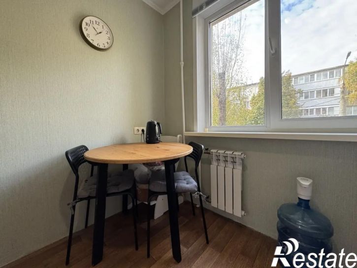 2-комн квартира Революционная улица, 50