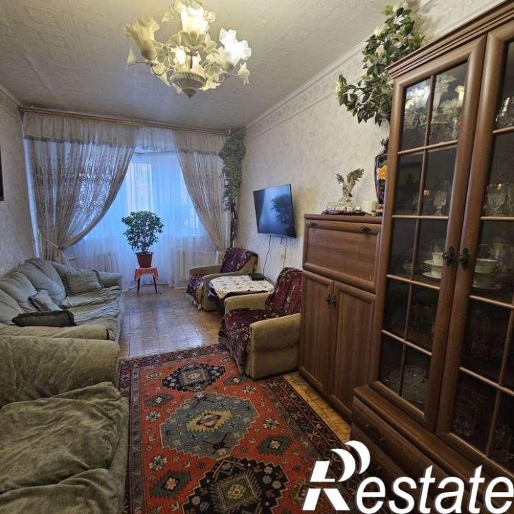 3-комн квартира Братьев Коростелёвых улица, 81
