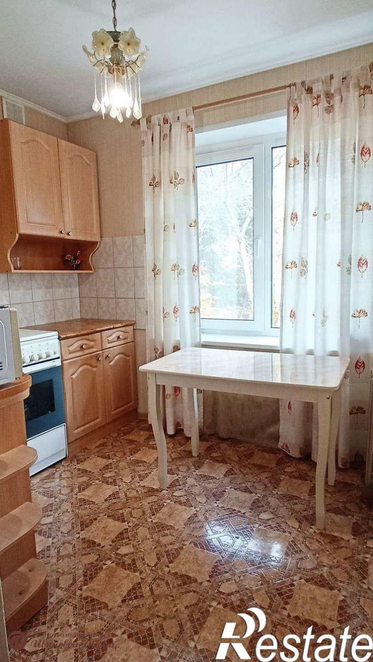 2-комн квартира Георгия Димитрова улица, 68