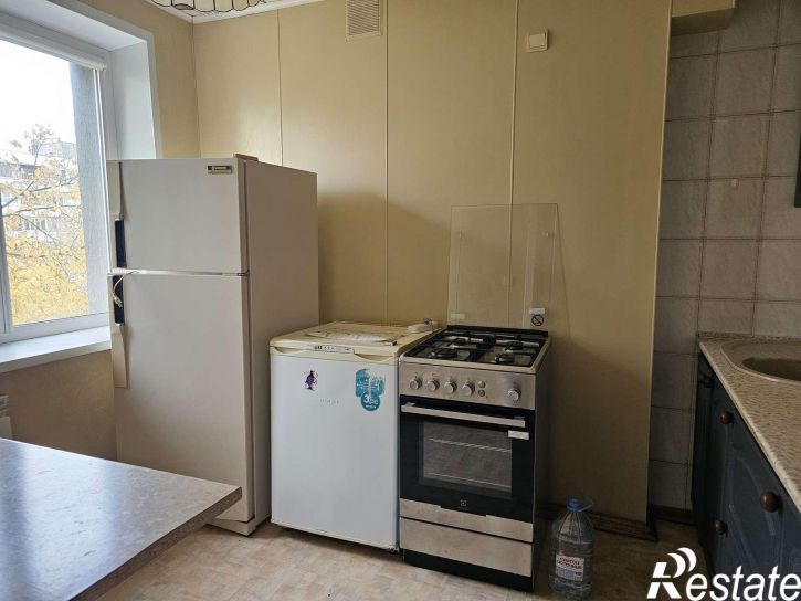 2-комн квартира Осипенко улица, 24