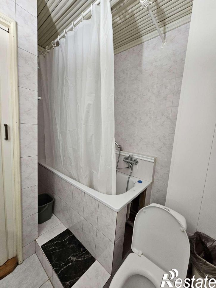 2-комн квартира Осипенко улица, 24