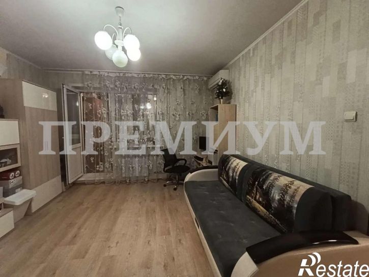 3-комн квартира Ставропольская улица, 74б