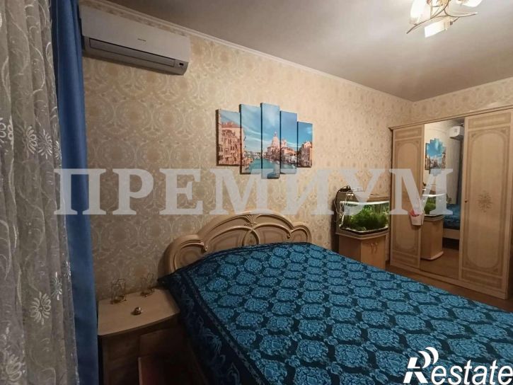 3-комн квартира Ставропольская улица, 74б