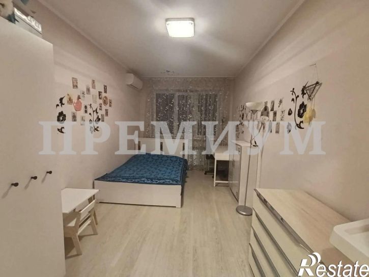 3-комн квартира Ставропольская улица, 74б