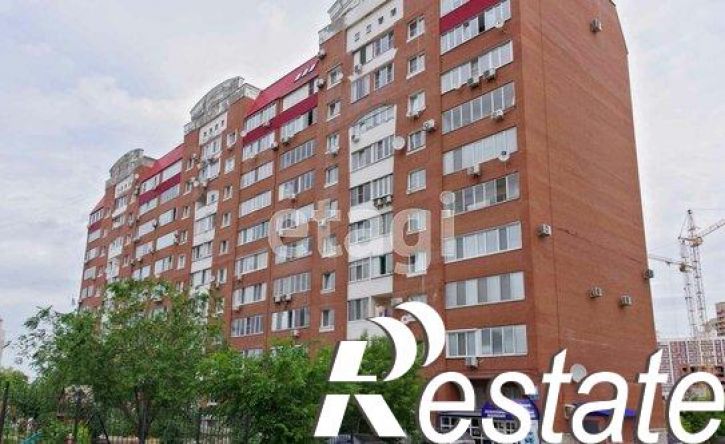 4-комн квартира улица Советской Армии, 253,  д. 253