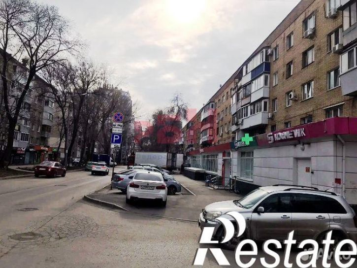 Торговое помещение Революционная улица, 77,  д. 77