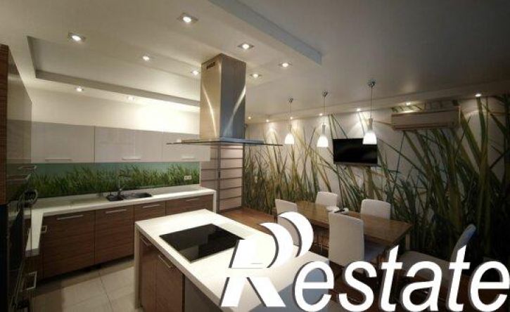 3-комн квартира улица Аминева, 5Б,  д. 5Б