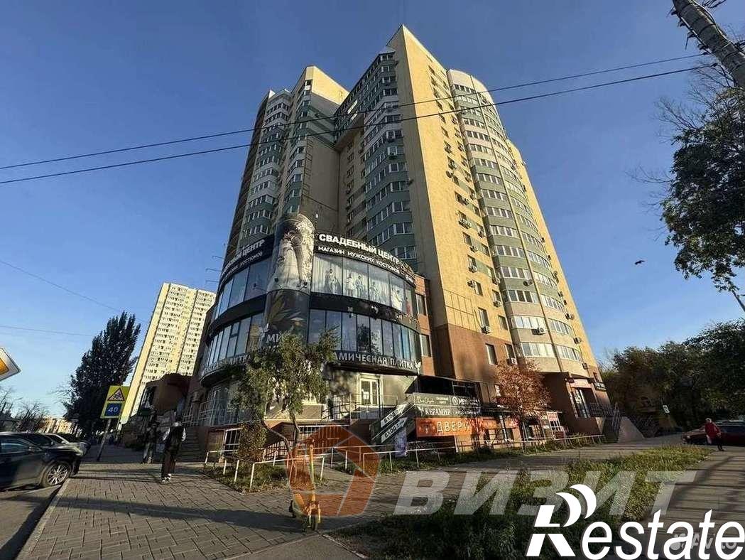 Сдать торговое помещение за 95 000 рублей на улица Дыбенко, 23