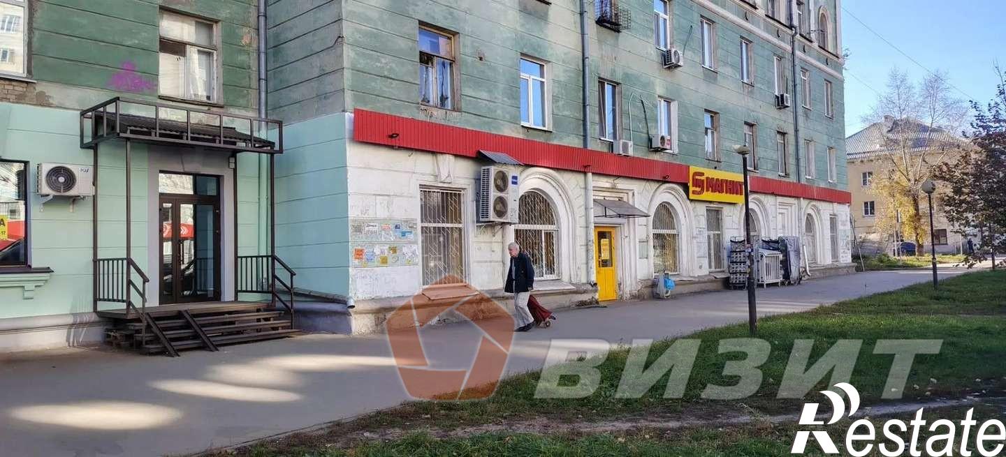 Сдать торговое помещение за 76 000 рублей на Победы улица, 141