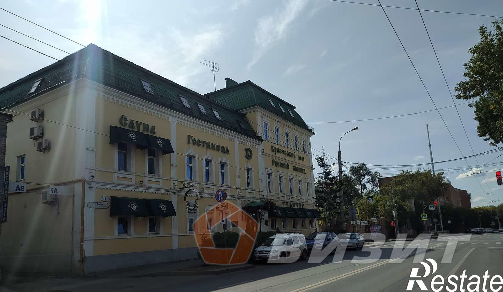 Купить торговое помещение за 10 800 000 рублей на Водников улица, 3
