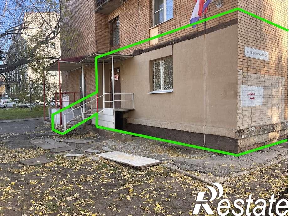 Сдать торговое помещение за 90 000 рублей на Партизанская улица, 58