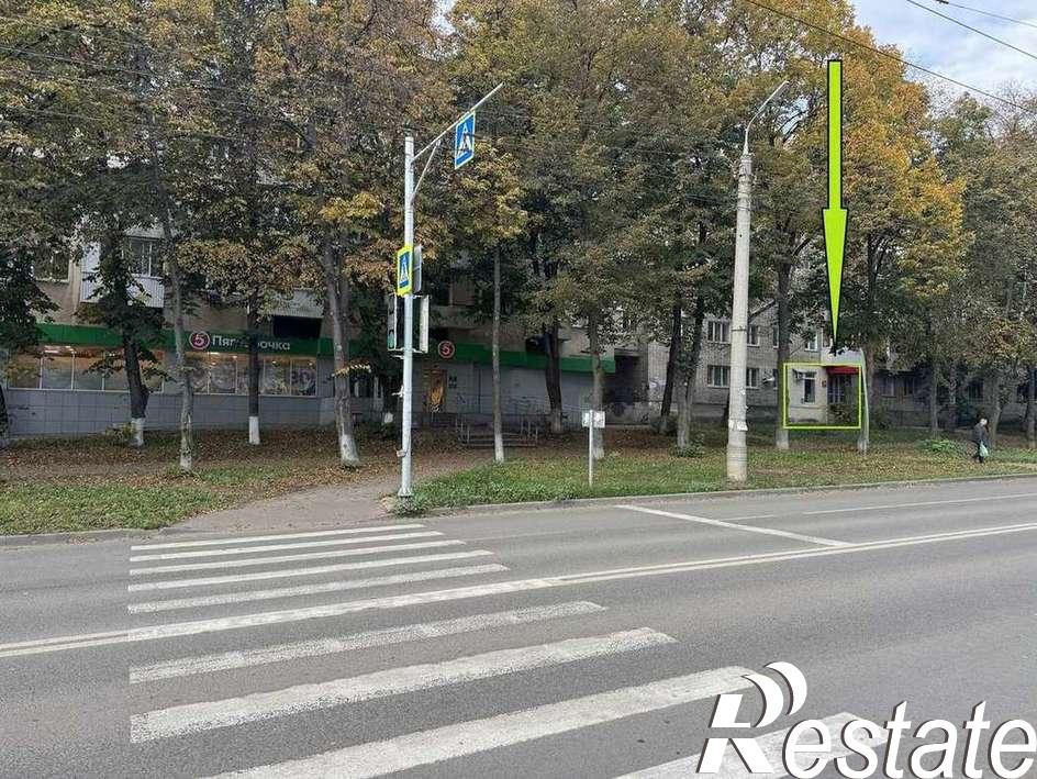 Сдать торговое помещение за 30 000 рублей на Александра Матросова улица, 16