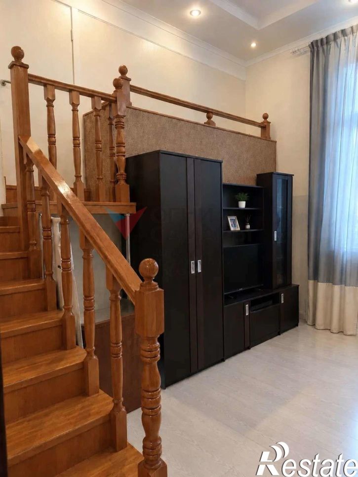 4-комн квартира Ерошевского улица, 92