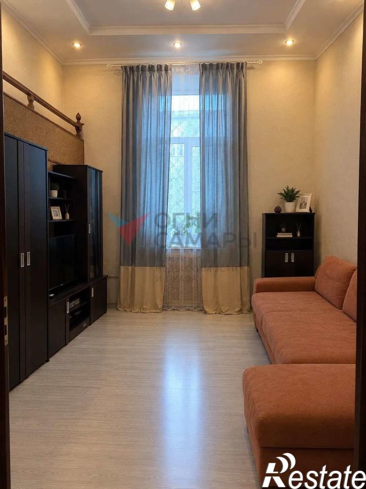 4-комн квартира Ерошевского улица, 92