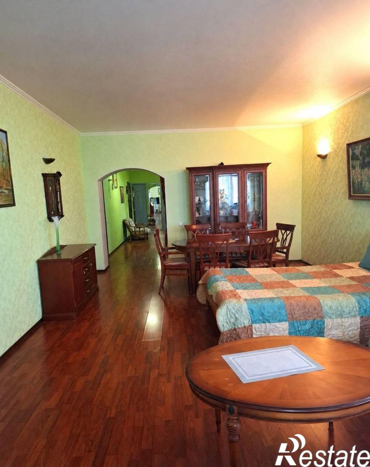 3-комн квартира Пушкина улица, 268