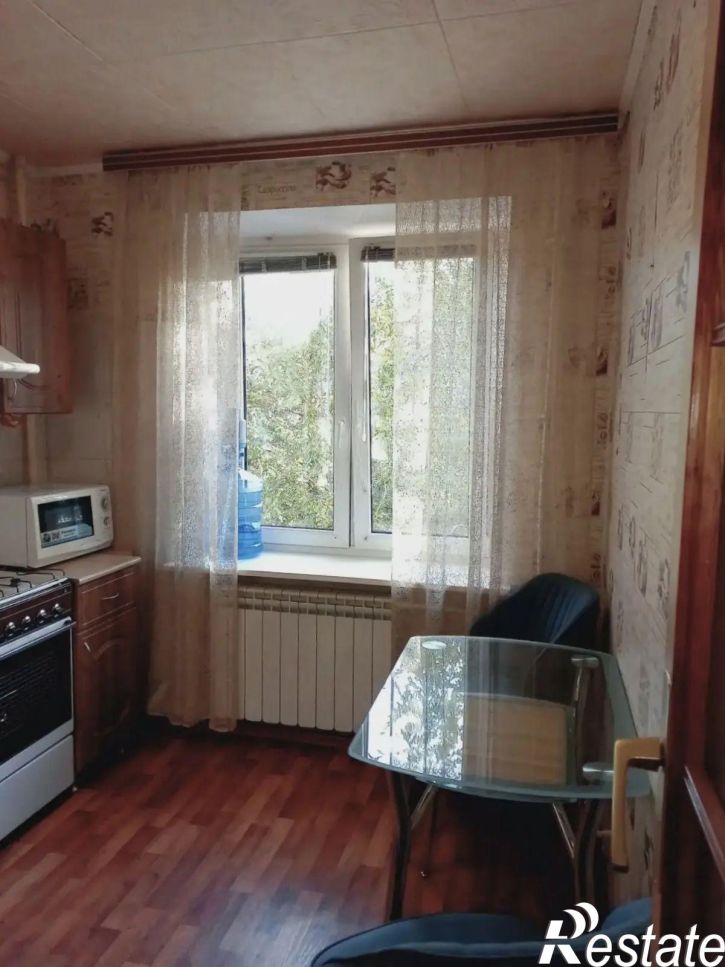 2-комн квартира Ленина проспект, 3