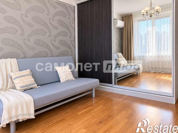 1-комн квартира Лейтенанта Шмидта улица, 10
