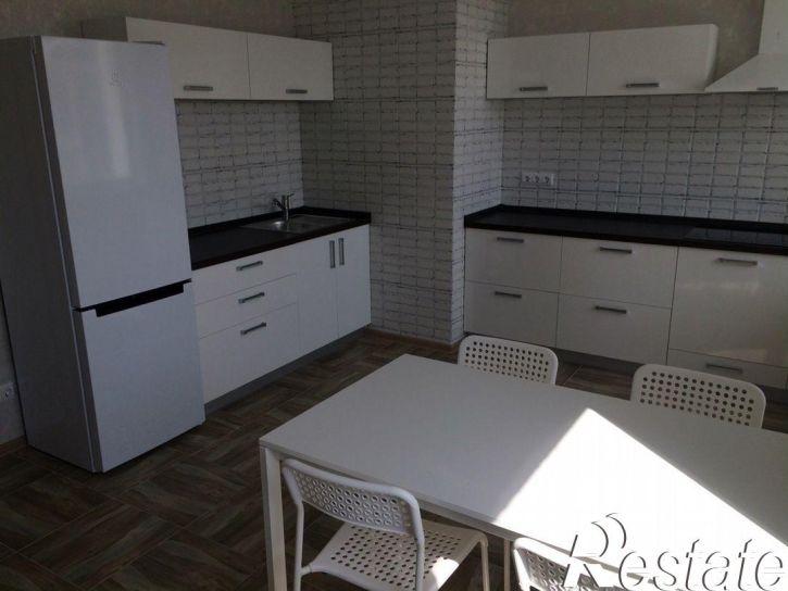 1-комн квартира Ново-Садовая улица, 106Н