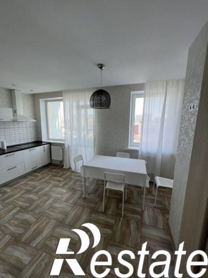 1-комн квартира Ново-Садовая улица, 106Н