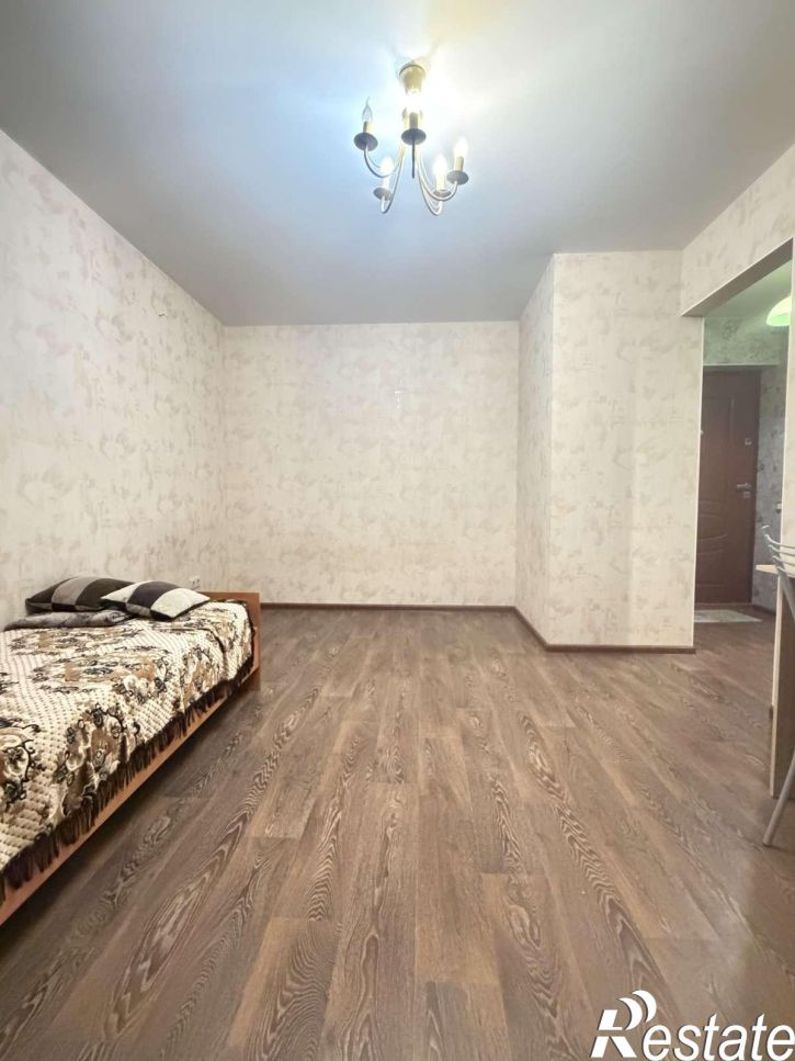 1-комн квартира Ивана Финютина бульвар, 80