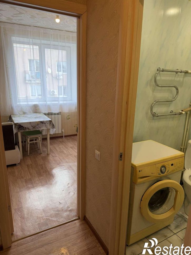 1-комн квартира Евгения Золотухина улица, 11
