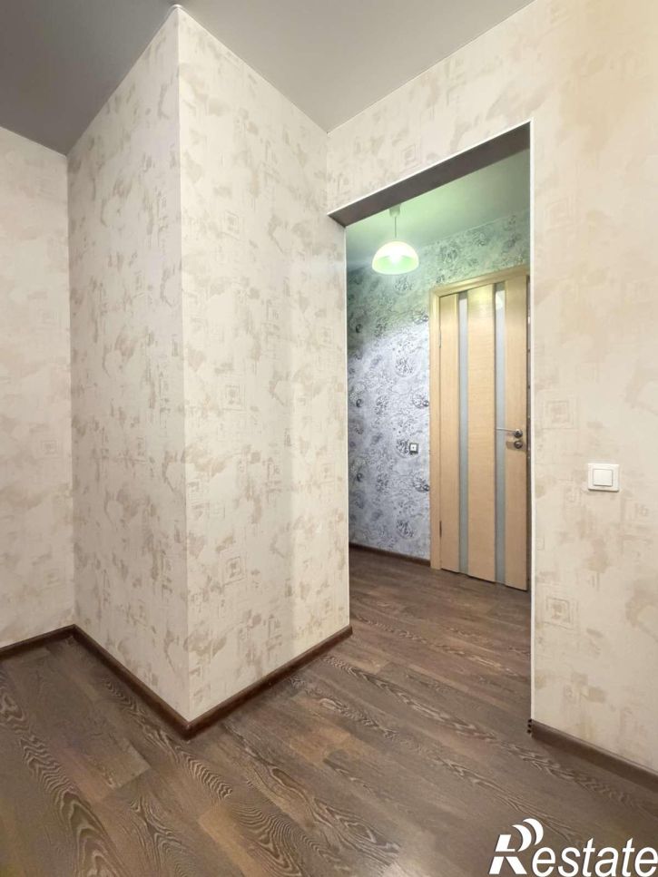 1-комн квартира Ивана Финютина бульвар, 80