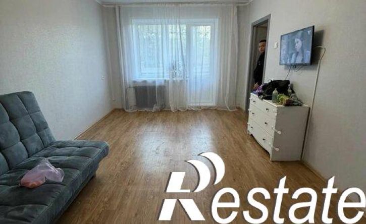 1-комн квартира проспект Кирова, 326,  д. 326