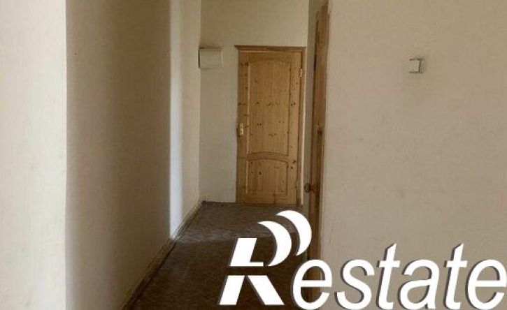 3-комн квартира улица Алексея Толстого, 128,  д. 128