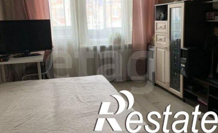 3-комн квартира улица Георгия Димитрова, 68,  д. 68