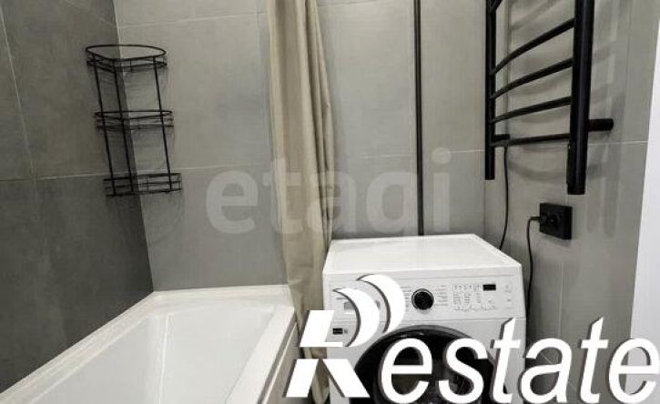 2-комн квартира улица Луначарского, 58,  д. 58