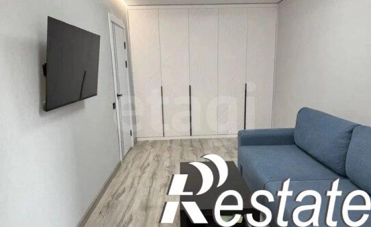 2-комн квартира улица Луначарского, 58,  д. 58