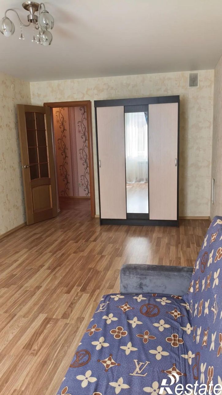 1-комн квартира Золотухина, 23
