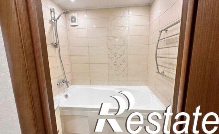 3-комн квартира улица Металлистов, 53,  д. 53