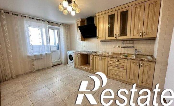 3-комн квартира улица Металлистов, 53,  д. 53